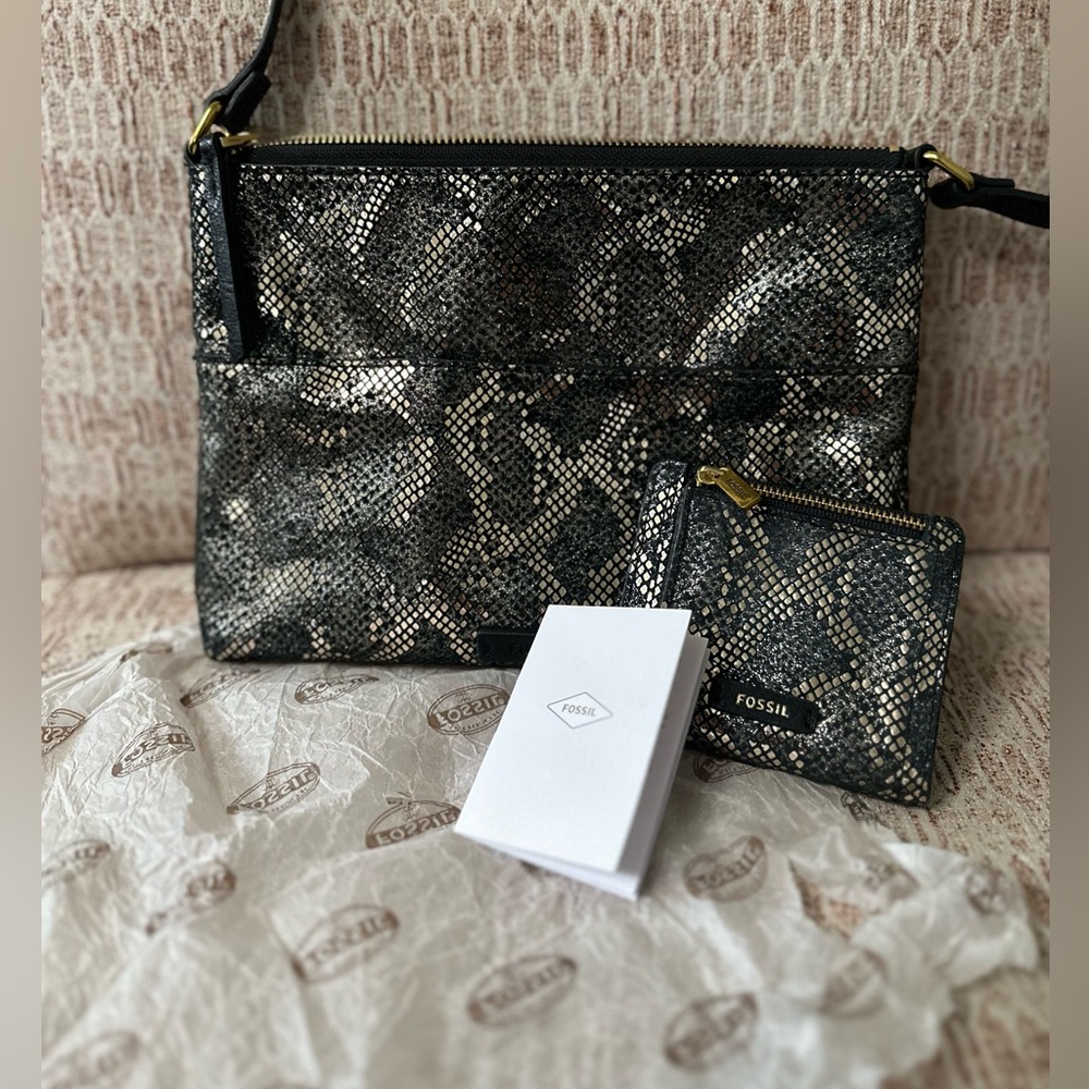 New Without Tag Set Fossil Fiona Silver Python Crossbody + Logan Wallet